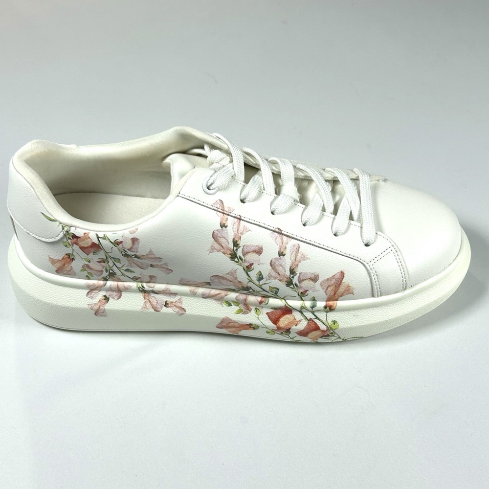 Aldo Women’s white sneakers with floral print on side, Size 9